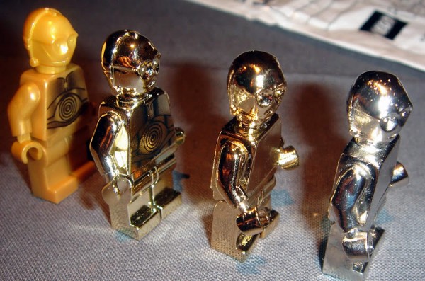 Фалшиво злато C-3PO