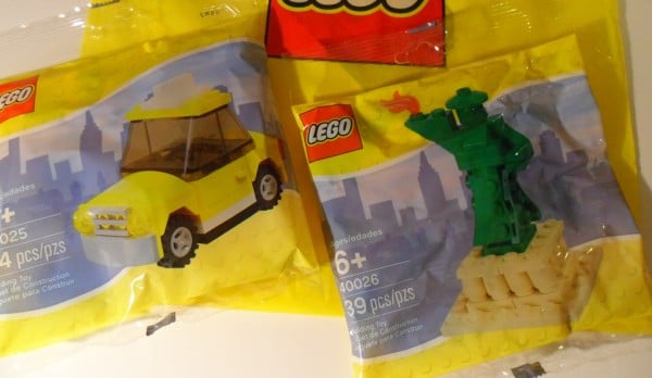 40025 New York Taxi & 40026 Statue Of Liberty 40025 New York Taxi & 40026 Statue Of Liberty