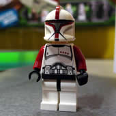 75021 Republic Gunship - Clone Trooper Captain 75021 Republic Gunship - FBTB Tous droits réservés