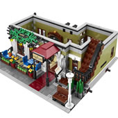 LEGO Creator Expert 10243 Parisian Restaurant LEGO Creator Expert 10243 Parisian Restaurant