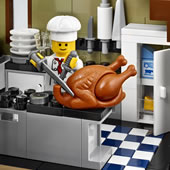 LEGO Creator Expert 10243 Parisian Restaurant LEGO Creator Expert 10243 Parisian Restaurant