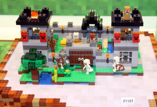 21127 The Fortress 21127 The Fortress