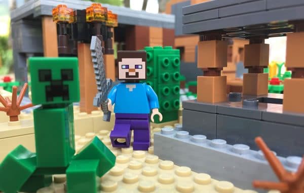 LEGO Minecraft 21128 Desa