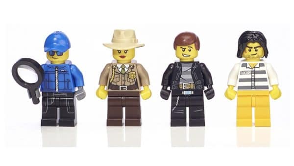 5004424 Cops & Robbers Minifigure Collection 5004424 Cops & Robbers Minifigure Collection