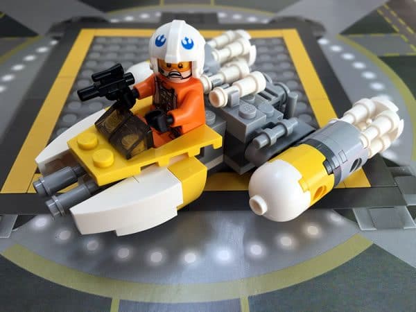lego-star-wars-build-your-own-adventure-y-wing-microfighter-2016