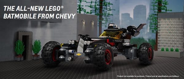 Et maintenant, Chevrolet qui fait la promo de la Batmobile LEGO... Et maintenant, Chevrolet qui fait la promo de la Batmobile LEGO...