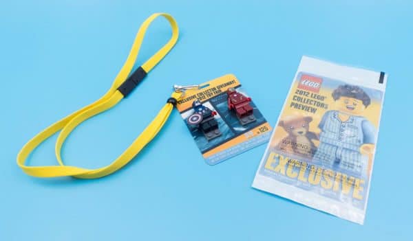 New York Toy Fair 2012 - Exclusive Captain America & Iron Man New York Toy Fair 2012 - Exclusive Captain America & Iron Man