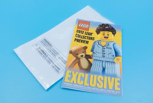 New York Toy Fair 2012 - Exclusive Captain America & Iron Man New York Toy Fair 2012 - Exclusive Captain America & Iron Man