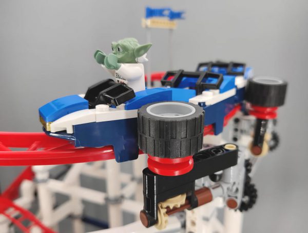 LEGO Creator Expert 10261 влакче в увеселителен парк