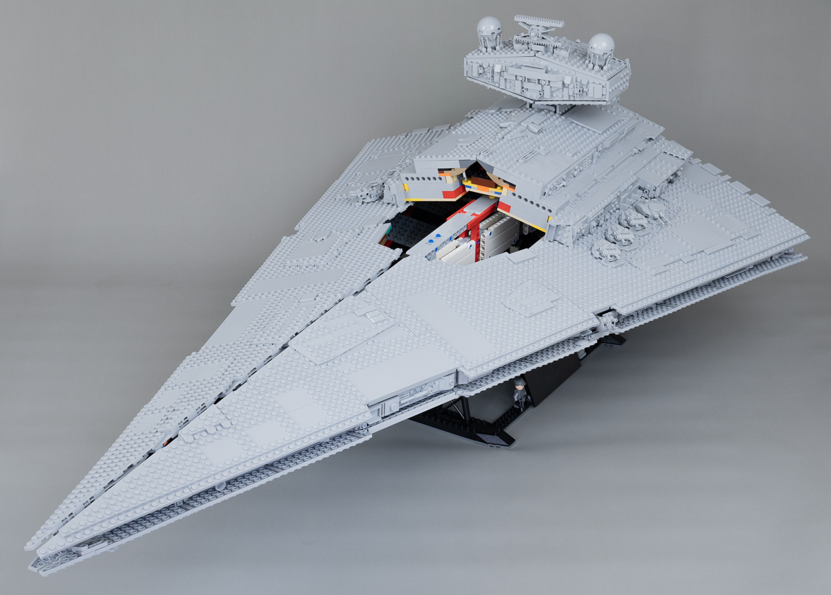 Rychle otestováno: LEGO Star Wars 75252 UCS Imperial Star Destroyer ...