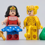 71026 lego dccomics minifigures wonder woman cheetah 2