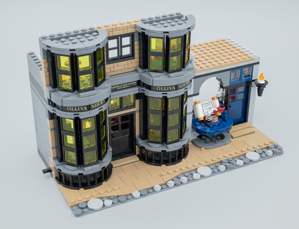 LEGO sort un kit Harry Potter de 5 544 pièces pour les chemins de traverse