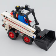 Llwythwr Llywio Sgid LEGO Technic 42116