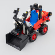 Llwythwr Llywio Sgid LEGO Technic 42116