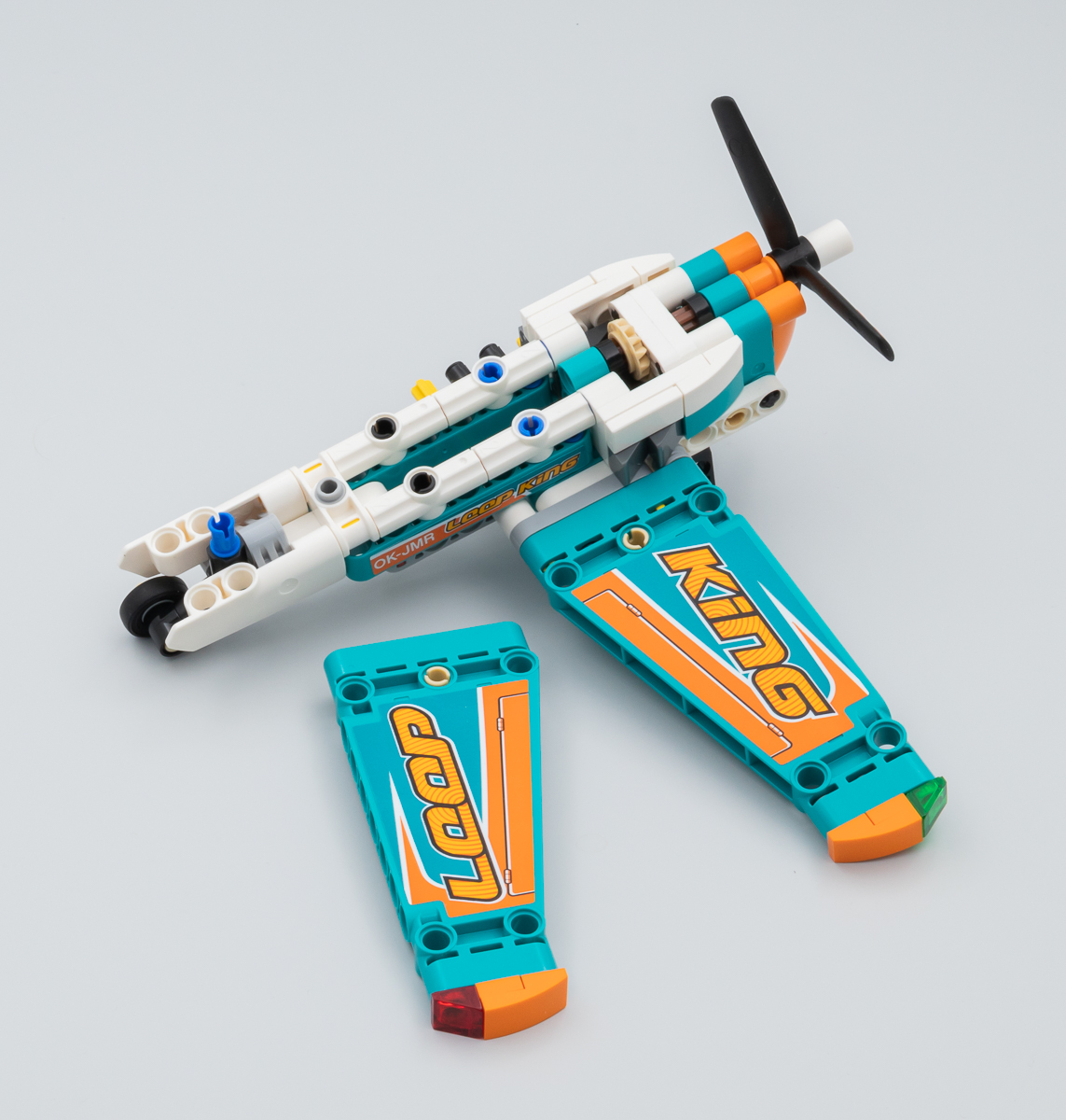 LEGO 42117 Race Plane - LEGO Technic - BricksDirect Condition New.