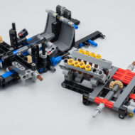 LEGO Technic 42123 McLaren Senna GTR