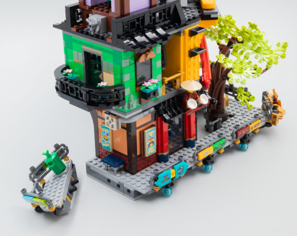 LEGO 71741 Ninjago City Gardens