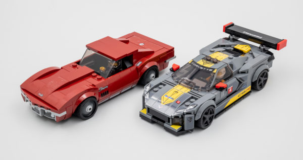 LEGO Speed ​​Champions 76903 Chevrolet Corvette C8.R Race Car и 1968 Chevrolet Corvette