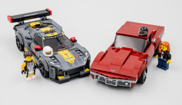 LEGO Speed ​​Champions 76903 Chevrolet Corvette C8.R Makinë Gara dhe 1968 Chevrolet Corvette