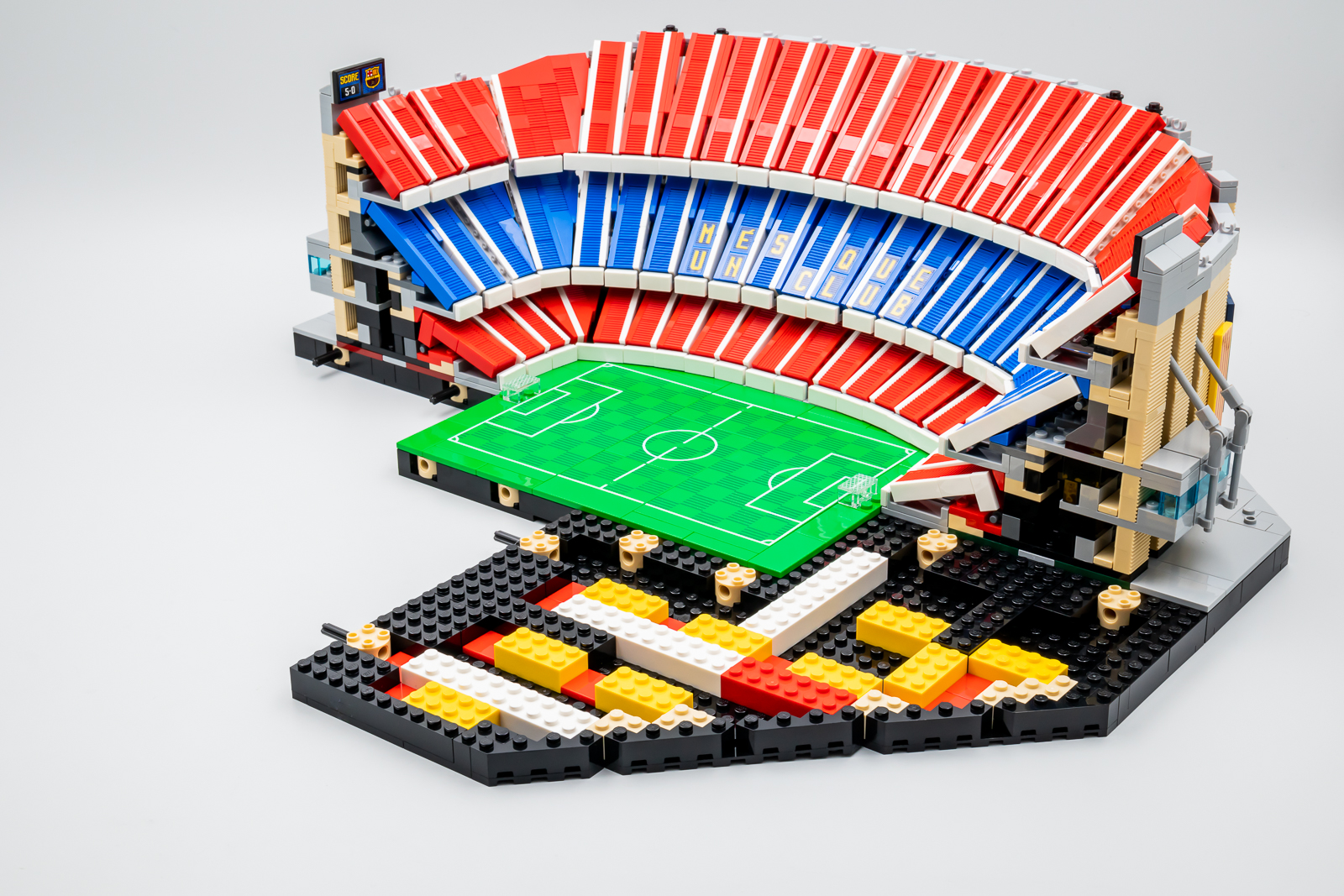 カンプ・ノウ FCバルセロナ 10284 LEGO® Icons |レゴ®ストア公式