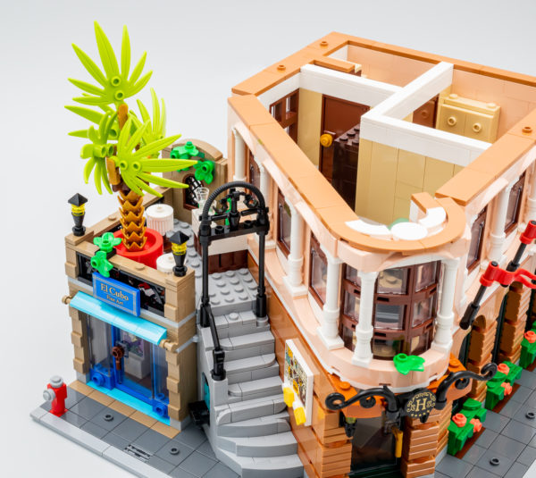 10297 lego modular boutique hotel 11