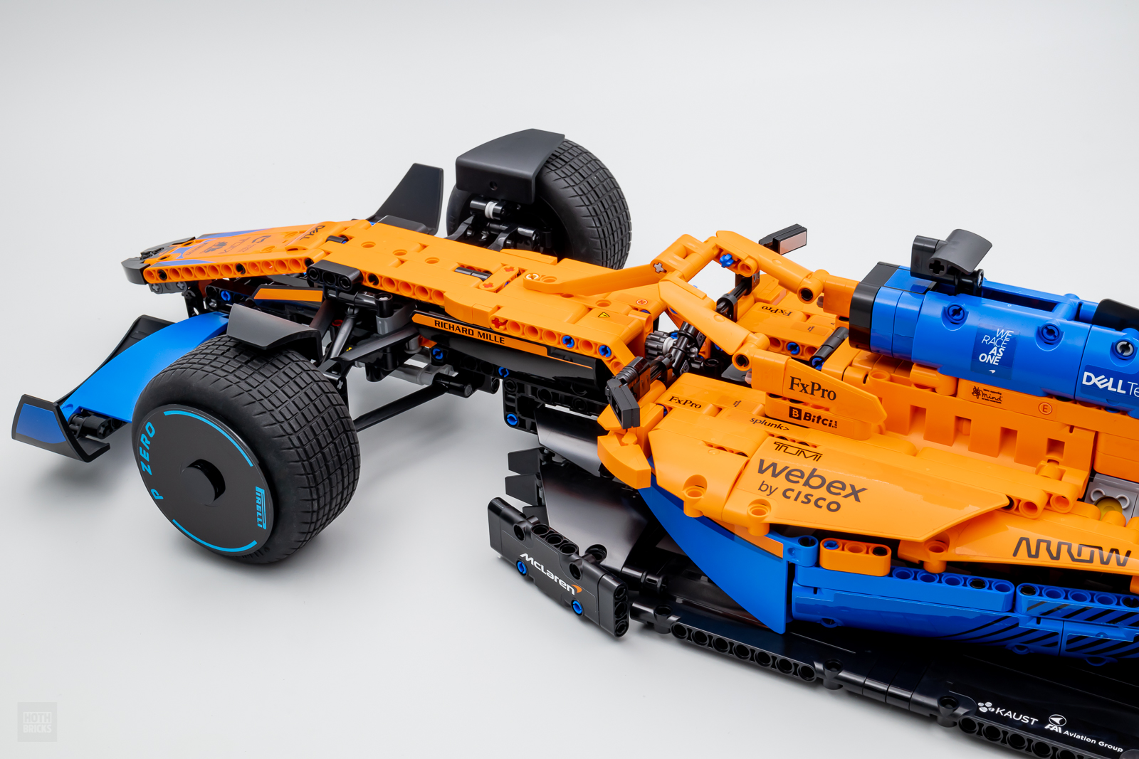 Lego fait une réplique de la F1 de McLaren