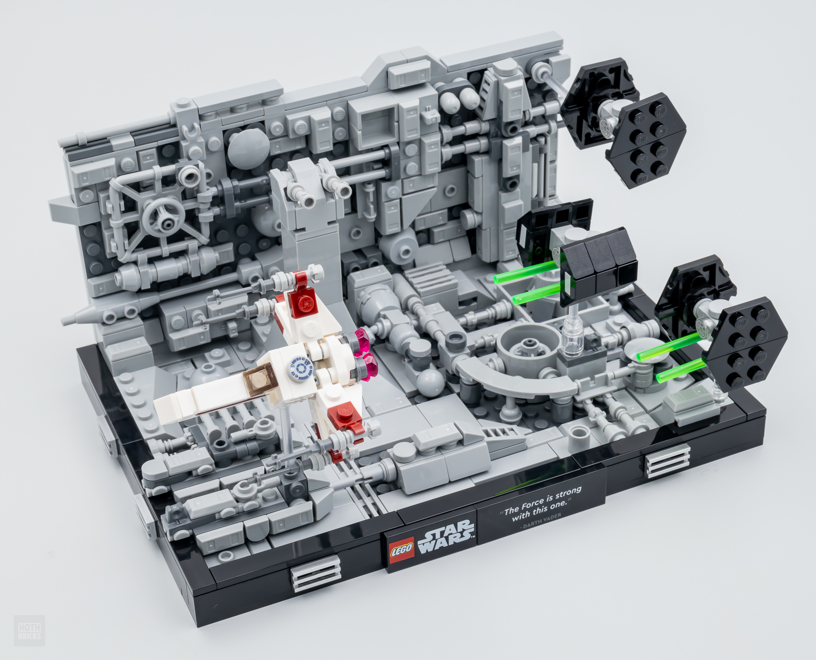 ▻ Review: LEGO Star Wars Diorama Collection 75329 Death Star Trench Run -  HOTH BRICKS
