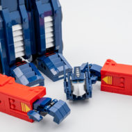 10302 lego transformers optimus prime 11