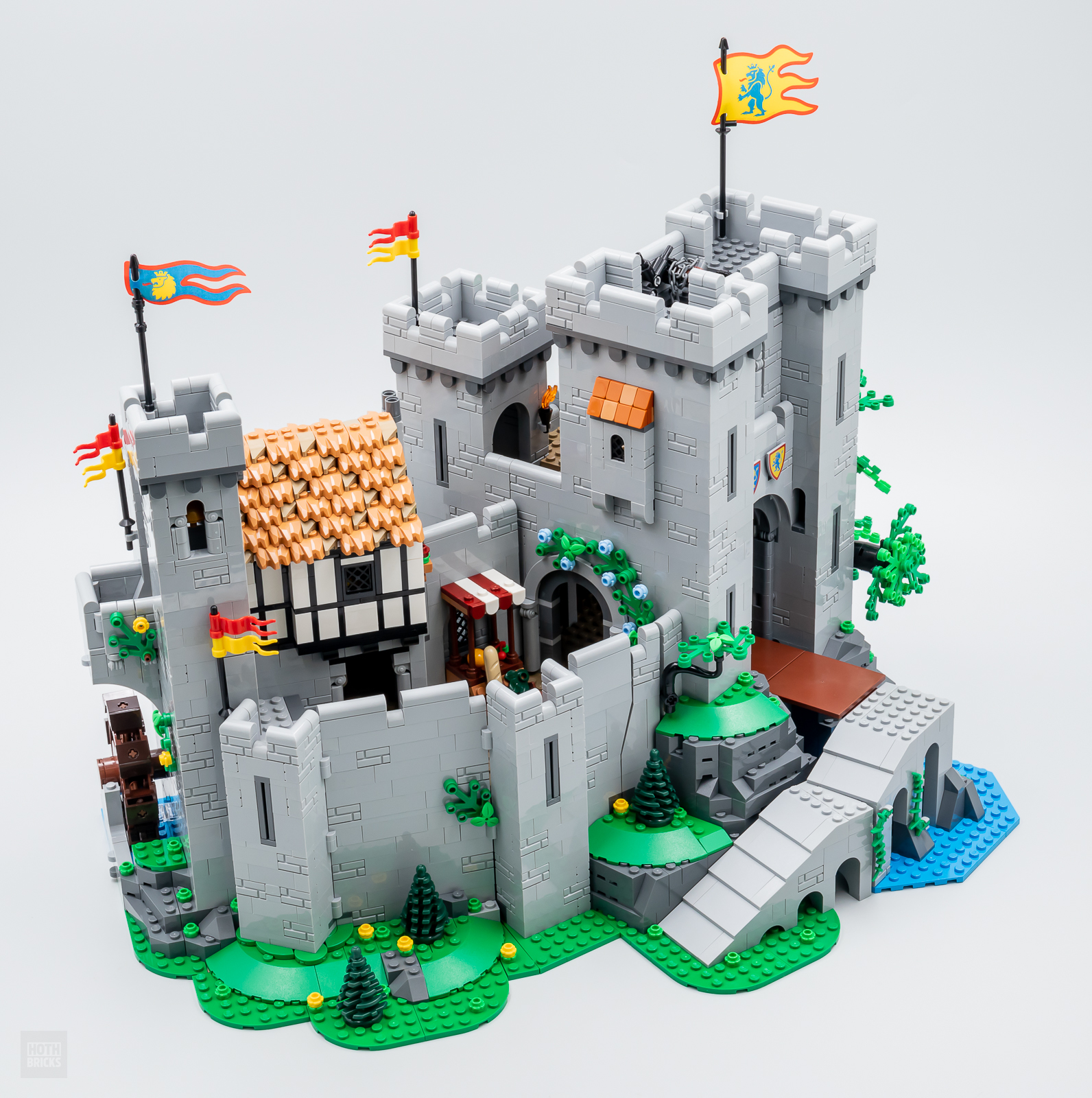 ▻ Testato rapidamente: LEGO Icons 10305 Castello dei Cavalieri del Leone -  HOTH MATTONE