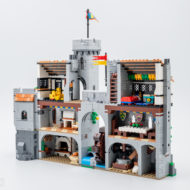 10305 lego icons lion knight castle 7