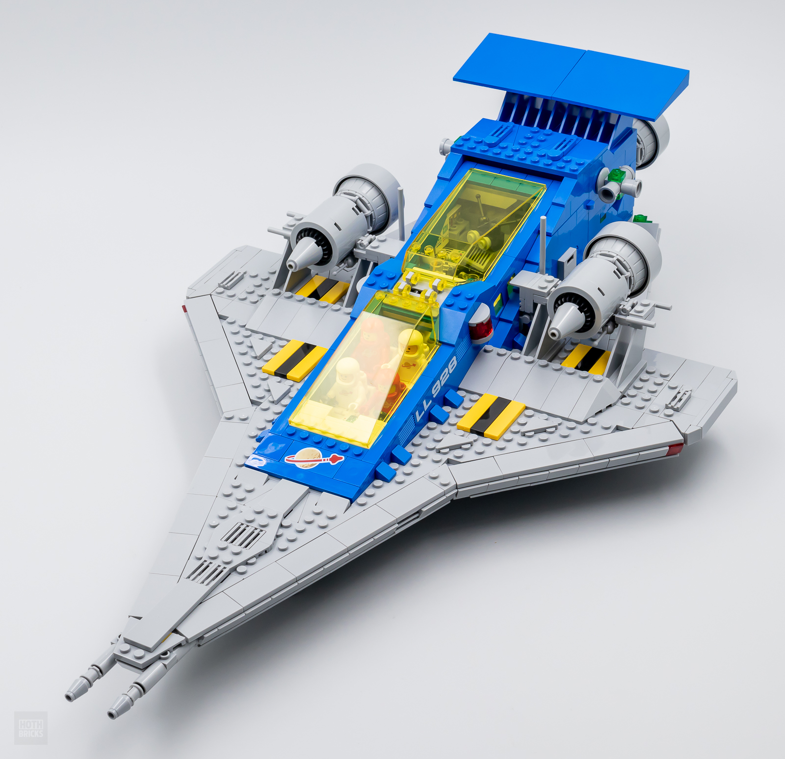 ▻ 快速测试：LEGO Icons 10497 Galaxy Explorer - HOTH BRICKS