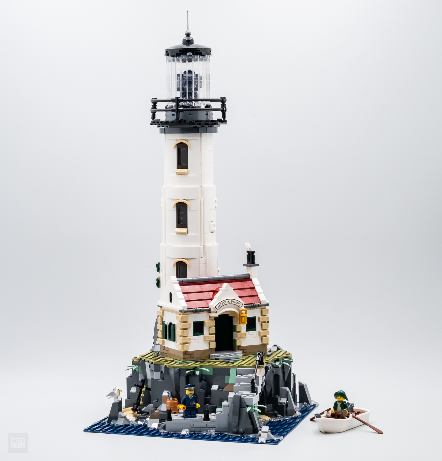 Diuji dengan cepat: LEGO Ideas 21335 Rumah Api Bermotor