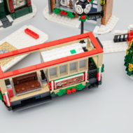 10308 Лего икони за зимски селски празници главна улица 11 1
