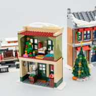 10308 Лего икони за зимски селски празници главна улица 7 1