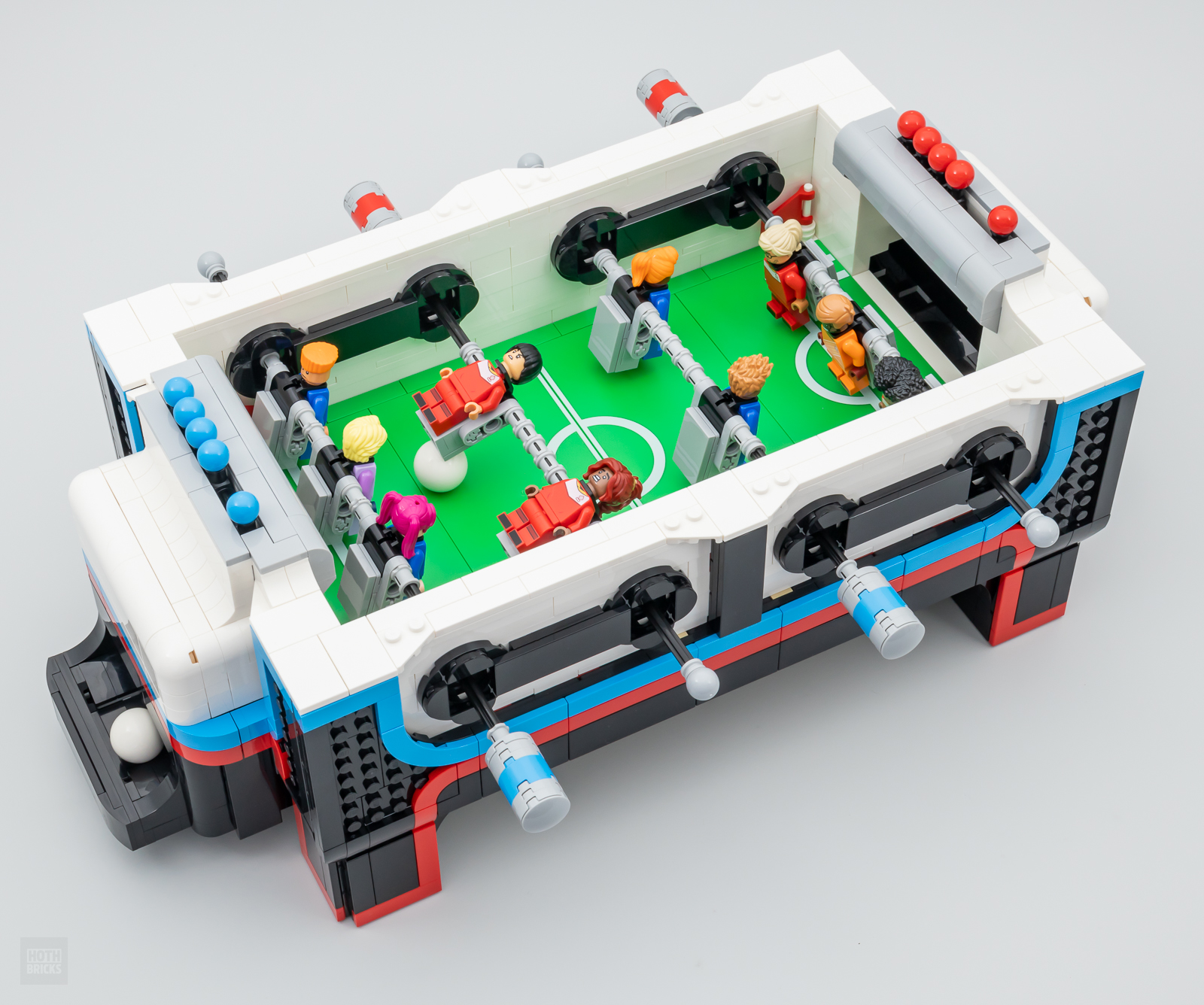 ▻ Testato molto rapidamente: LEGO Ideas 21337 Calcio balilla