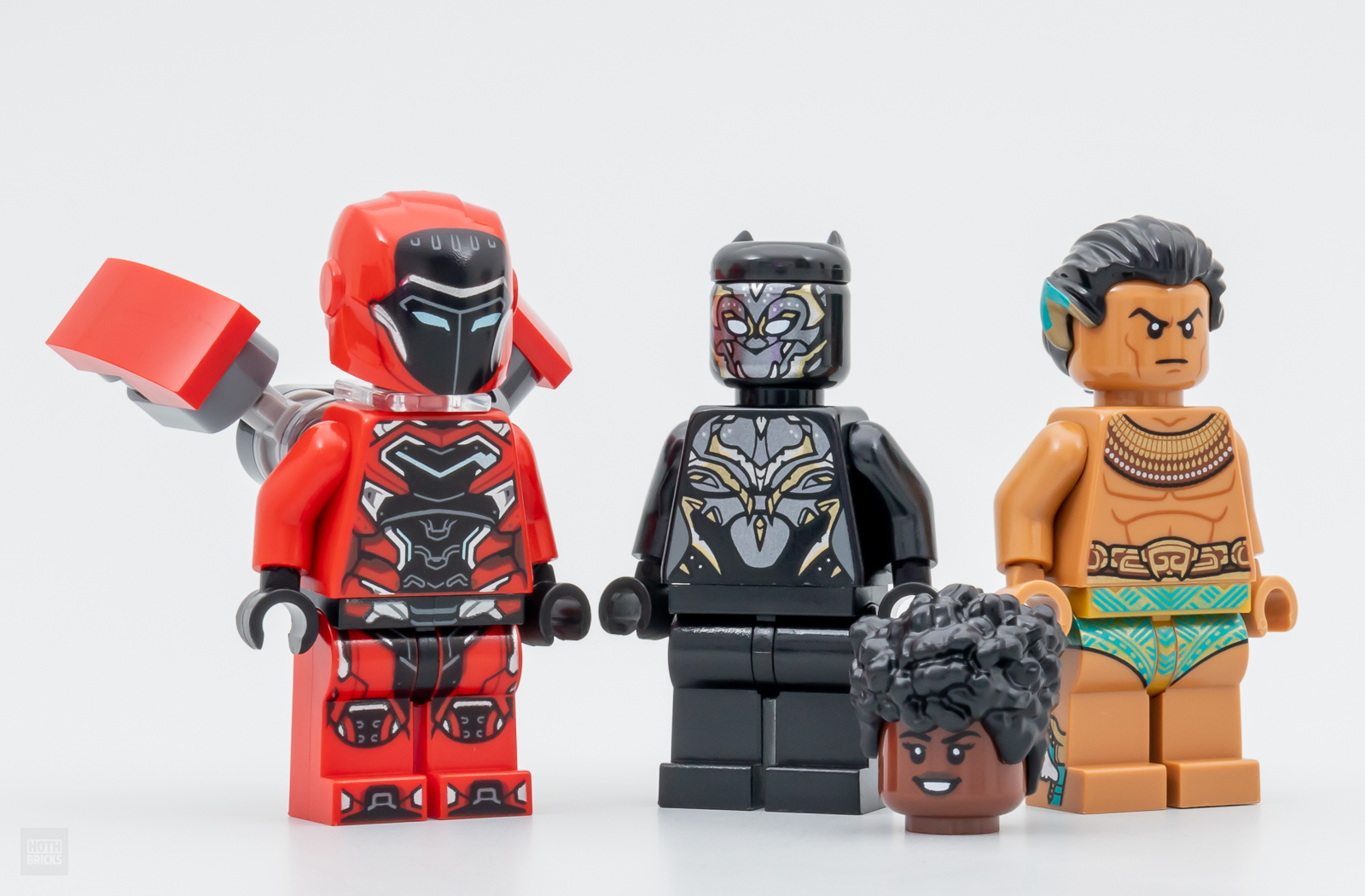 ▻ Muy rápidamente LEGO Marvel 76214 Black Panther: on the Water - HOTH BRICKS