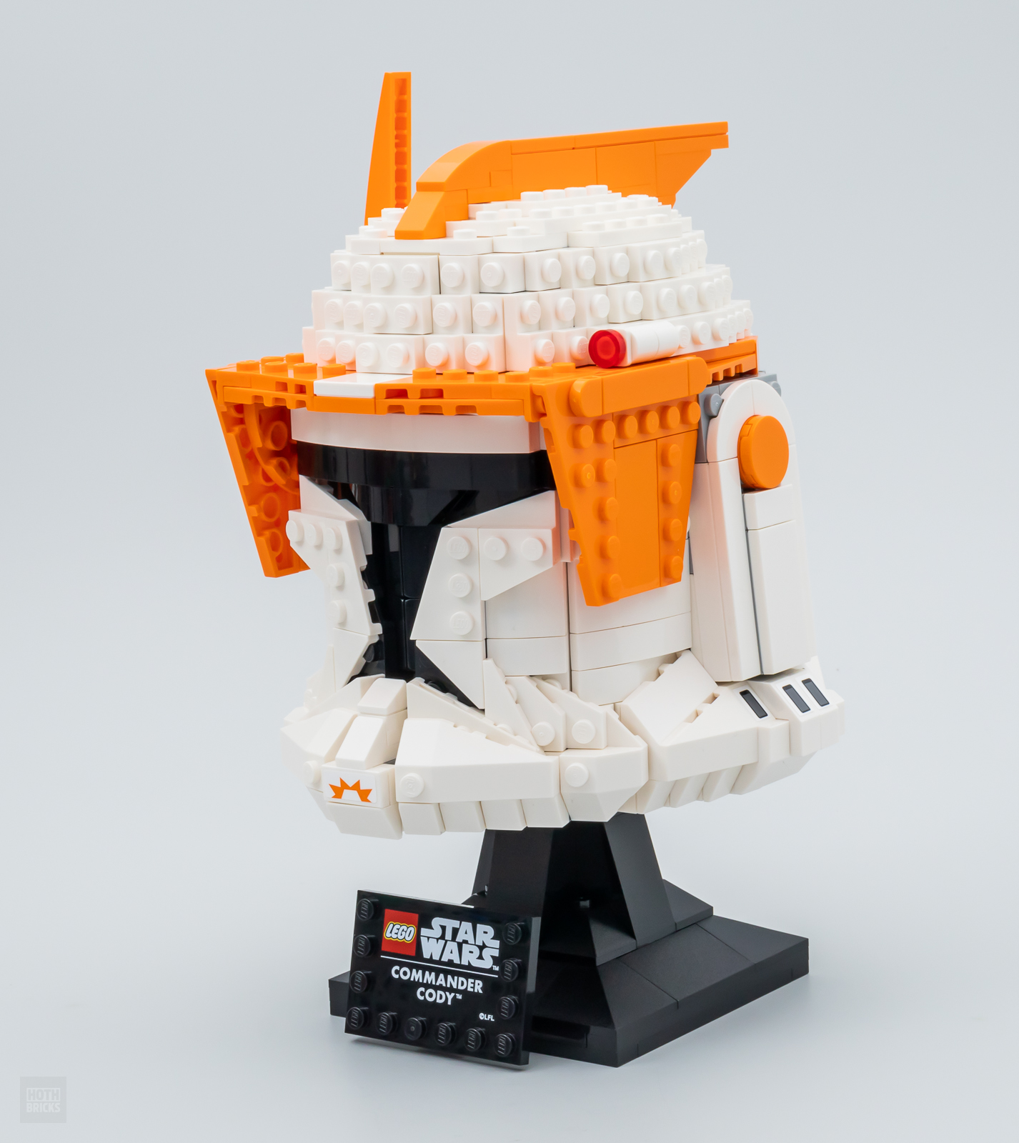 تم اختباره بسرعة كبيرة: LEGO Star Wars 75350 Clone Commander Cody Helmet