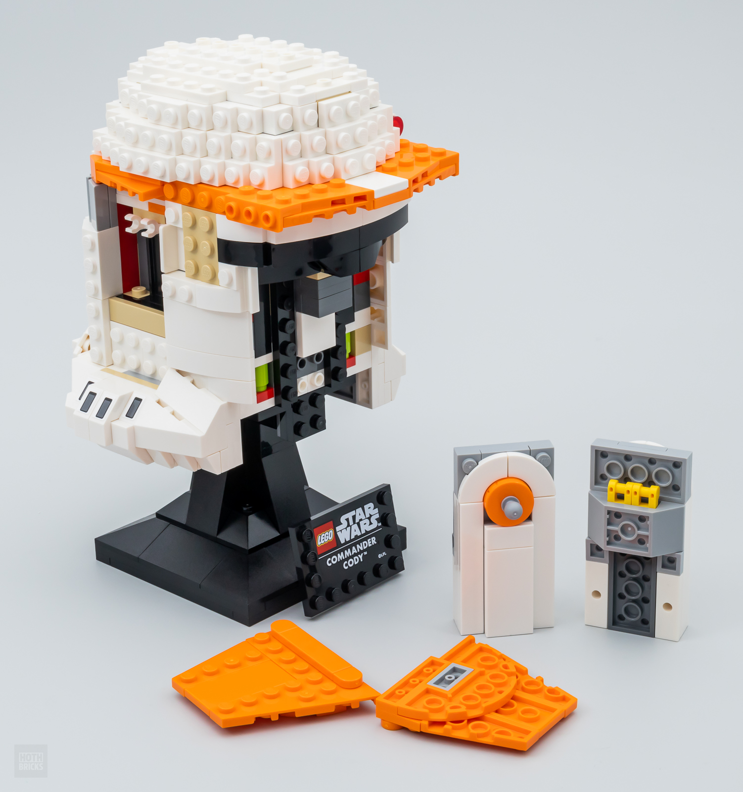 ▻ Très vite testé : LEGO Star Wars 75350 Clone Commander Cody Helmet - HOTH  BRICKS