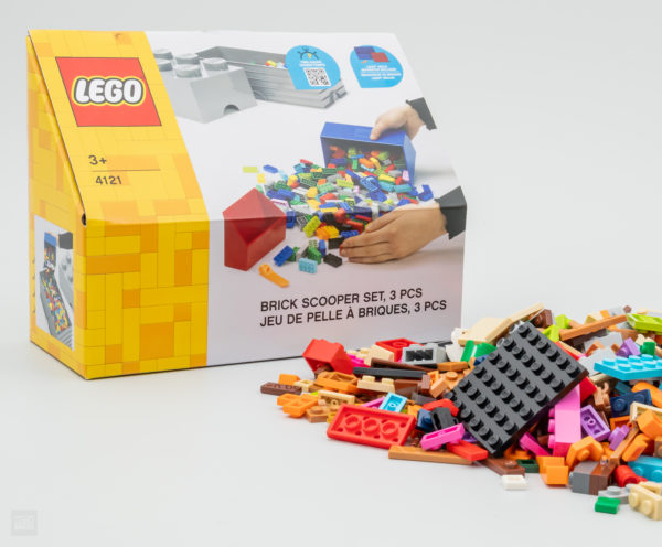 5007289 lego brick scooper set 1