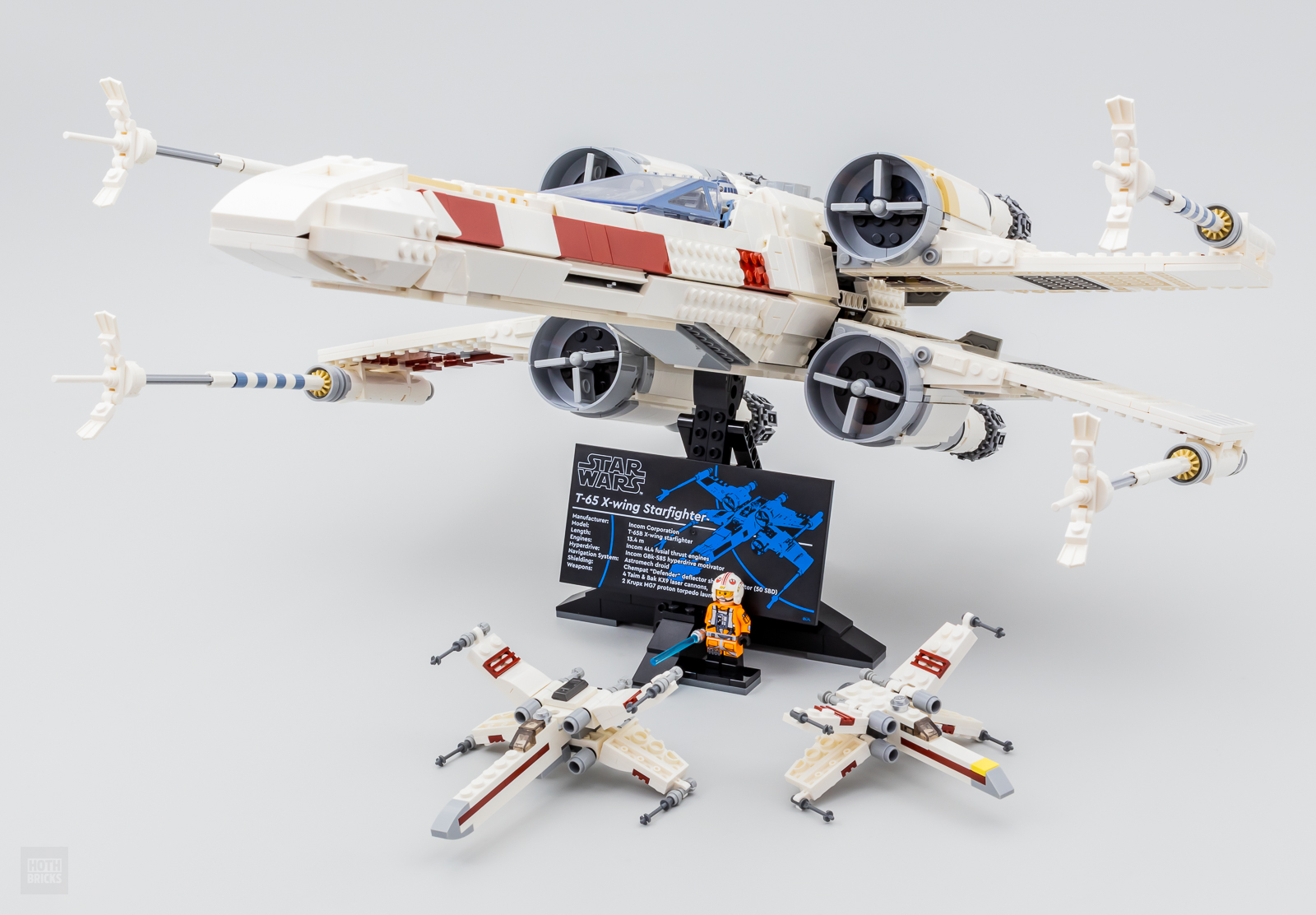 LEGO® Star Wars™ build review: 75355 X-Wing Starfighter™