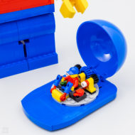 40649 Лего минифигурка 11 с увеличен размер на лего