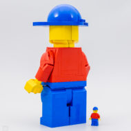 40649 Лего минифигурка 14 с увеличен размер на лего