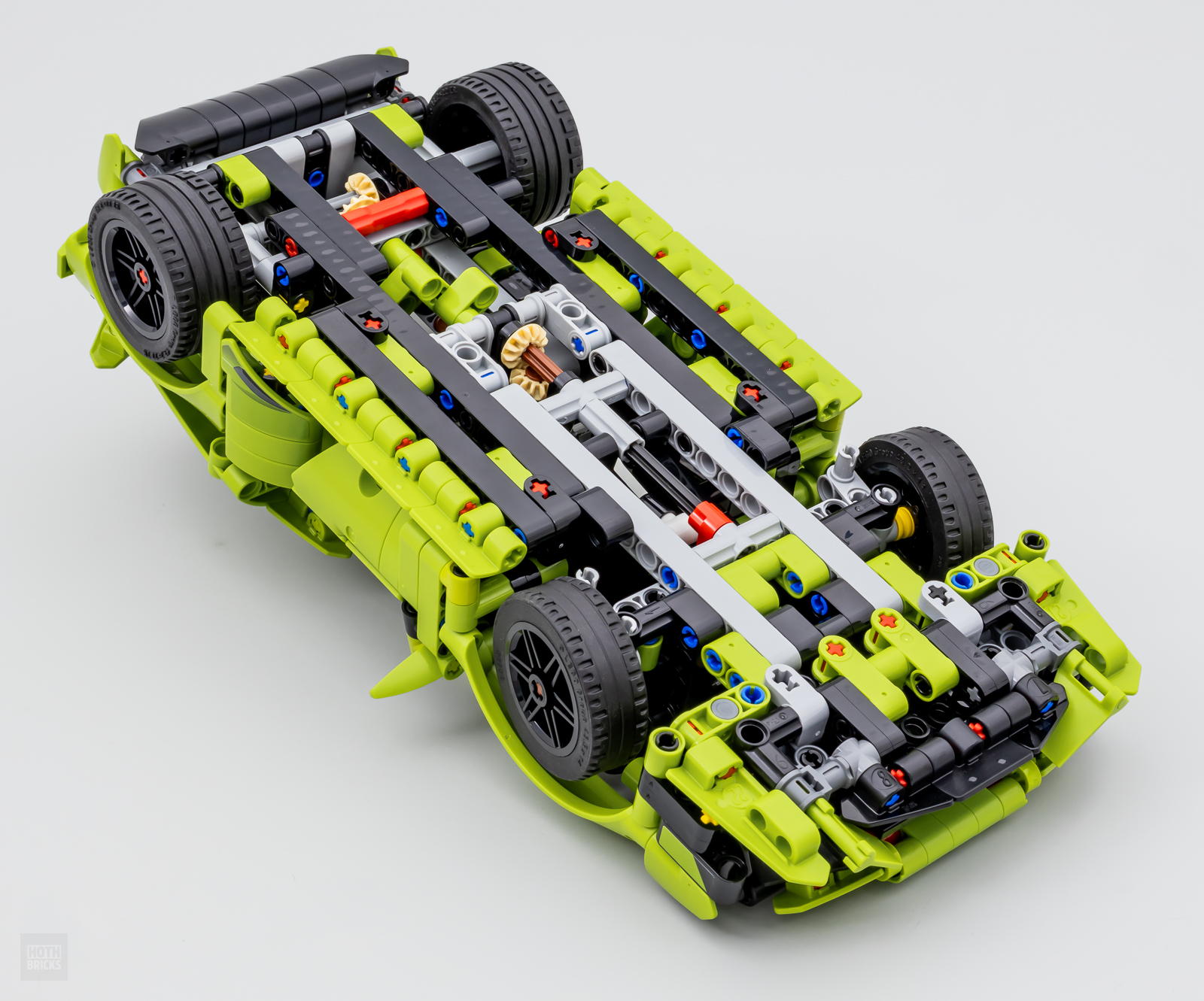 ▻ Review: LEGO Technic 42161 Lamborghini Huracán Tecnica - HOTH BRICKS
