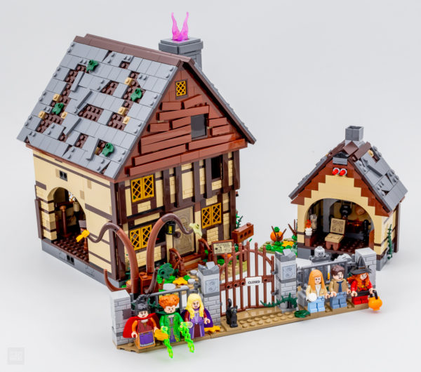Lego Ideas 21341 Hocus Pocus Sanderson Cottage delle Sorelle 9 1