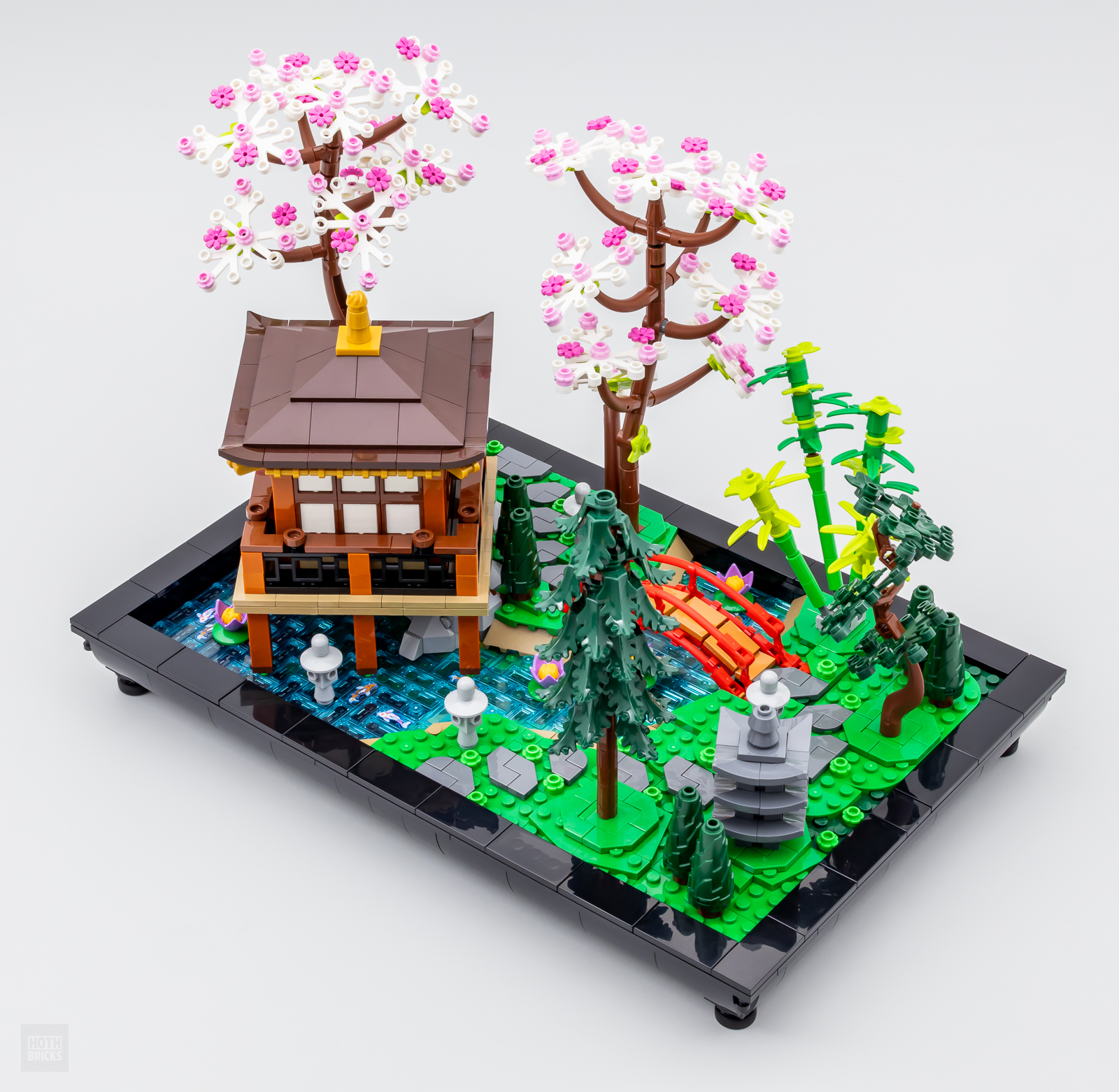 Le tante piante LEGO di 10315 Tranquil Garden