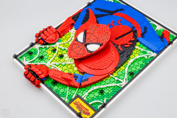 31209 lego art невероятният човек-паяк 10