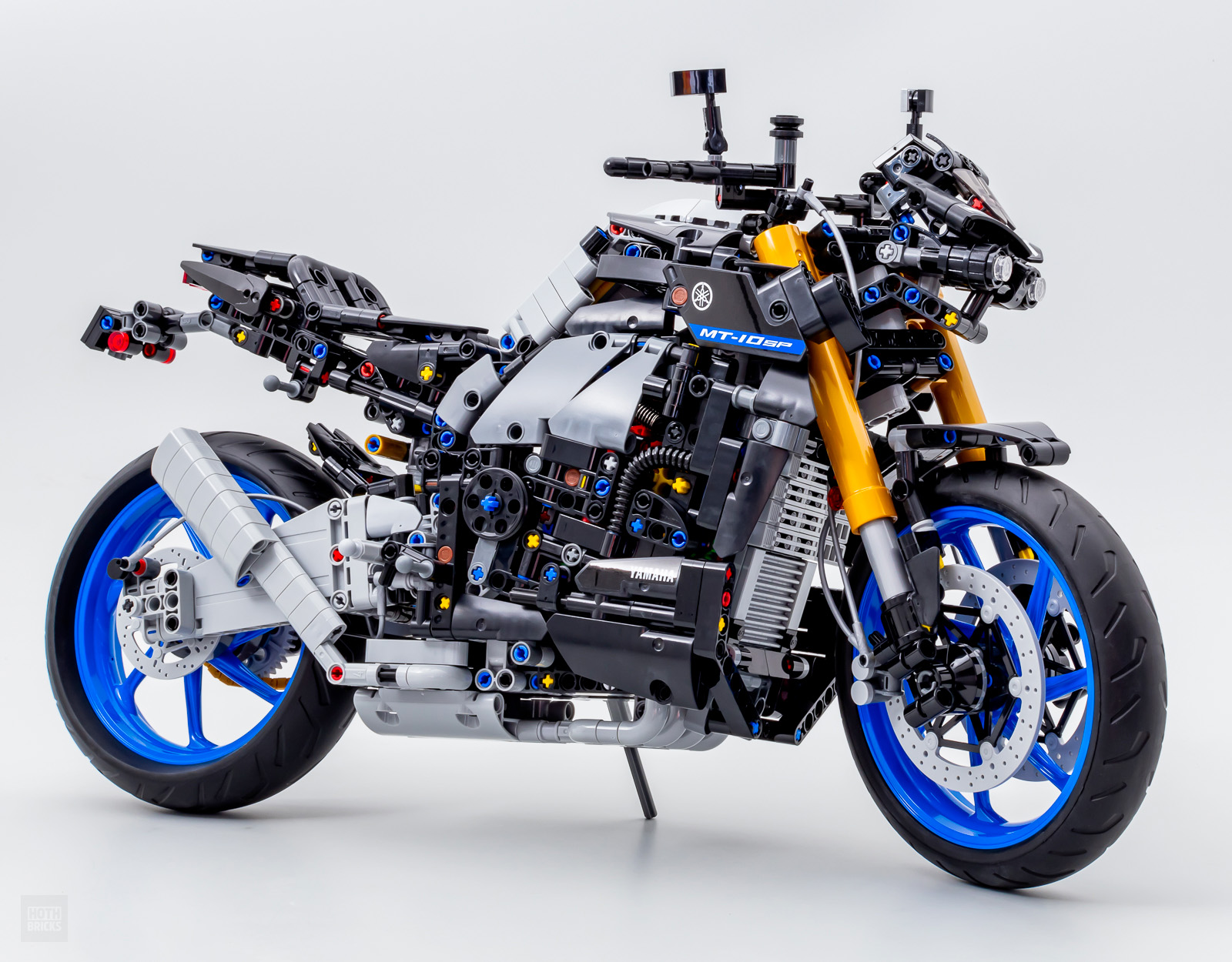 LEGO 42159 Yamaha MT-10 SP review