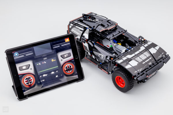 42160 Lego Technic Audi rs q etron 3 година