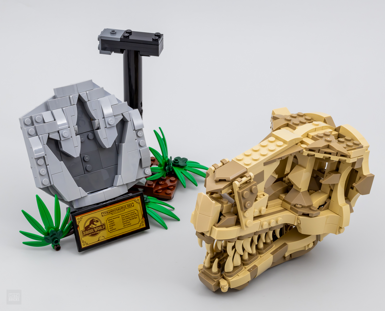 My new Lego Jurassic Park display : r/JurassicPark