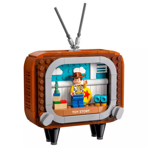 lego disney 40774 classic animation scenes gwp 8